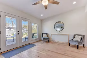 7002 Whispering Oaks Dr, Austin, TX 78745 - Photo 17