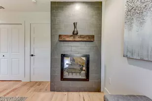 7002 Whispering Oaks Dr, Austin, TX 78745 - Photo 19