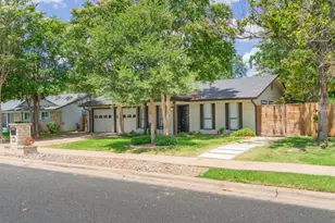 7002 Whispering Oaks Dr, Austin, TX 78745 - Photo 5