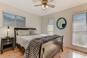 7002 Whispering Oaks Dr, Austin, TX 78745 - Photo 23