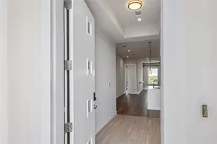 4507 E Martin Luther King Junior Blvd, Austin, TX 78721 - Photo 9