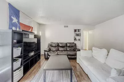 2401 Leon Street #100, Austin, TX 78705 - Photo 9