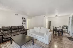 2401 Leon St, Austin, TX 78705 - Photo 7