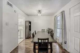 2401 Leon St, Austin, TX 78705 - Photo 5