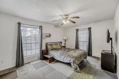 2401 Leon Street #100, Austin, TX 78705 - Photo 21