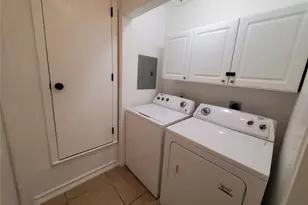 924 Acorn Oaks Dr, Austin, TX 78745 - Photo 13