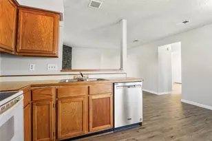 10207 Brownie Dr, Austin, TX 78753 - Photo 9