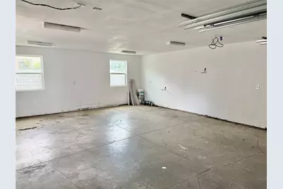 1401 W 7th Street, Taylor, TX 76574 - Photo 23