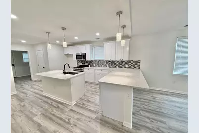 1401 W 7th Street, Taylor, TX 76574 - Photo 5