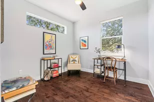 304 Blackson Ave, Austin, TX 78752 - Photo 17