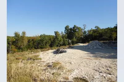 8305 Tombstone Cove, Lago Vista, TX 78645 - Photo 7