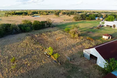 425 Seawillow Road, Lockhart, TX 78644 - Photo 25