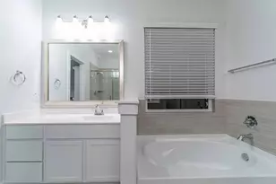 213 Alicante Ln, Liberty Hill, TX 78642 - Photo 17