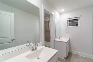 213 Alicante Ln, Liberty Hill, TX 78642 - Photo 13