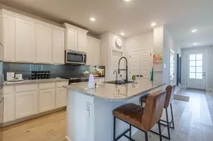 126 Periwinkle Ln, Bastrop, TX 78602 - Photo 9