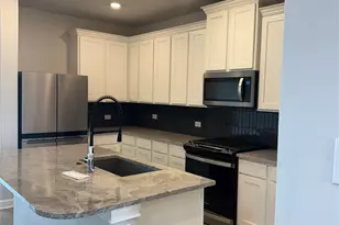 126 Periwinkle Ln, Bastrop, TX 78602 - Photo 9