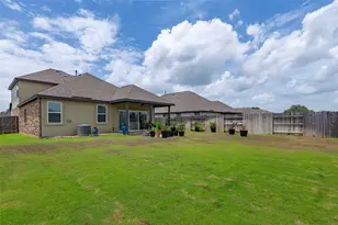 126 Periwinkle Ln, Bastrop, TX 78602 - Photo 37