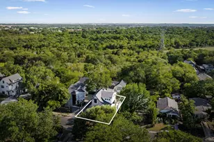 5607 Tura Ln, Austin, TX 78721 - Photo 29