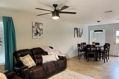 6300 Crumley Lane, Austin, TX 78741 - Photo 9