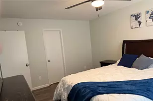 6300 Crumley Ln, Austin, TX 78741 - Photo 19