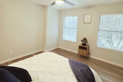 6300 Crumley Lane, Austin, TX 78741 - Photo 29
