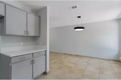 6300 Crumley Lane, Austin, TX 78741 - Photo 17