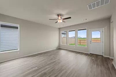 201 Backwood Pass, Taylor, TX 76574 - Photo 5