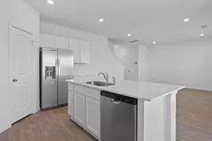 610 Globe Mallow Cir, Kyle, TX 78640 - Photo 9