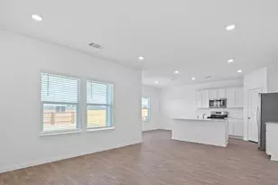 610 Globe Mallow Cir, Kyle, TX 78640 - Photo 3