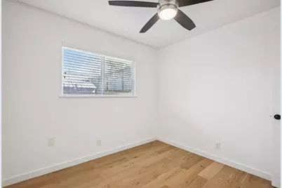 7205 Twisted Oaks Drive, Austin, TX 78745 - Photo 31