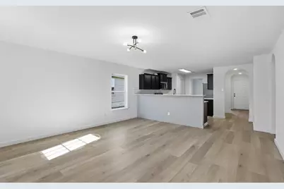 4001 Cressler Lane #15G, Jarrell, TX 76537 - Photo 11