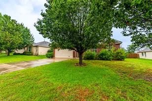 157 Redwood Dr, Kyle, TX 78640 - Photo 1