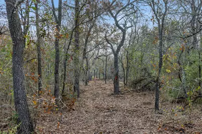 766 Bugtussle Lane, Luling, TX 78648 - Photo 1