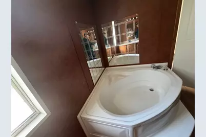 835 SW Hickory Street Street SW, Rockdale, TX 76567 - Photo 17