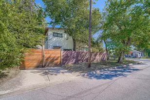 1800 E 14th St, Austin, TX 78702 - Photo 33