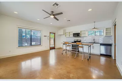1800 E 14th Street, Austin, TX 78702 - Photo 19