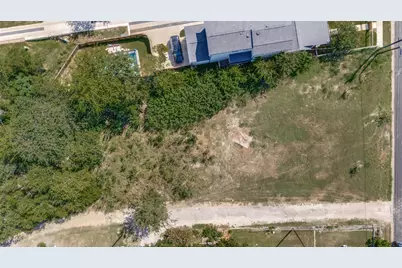 2305 Thrasher Lane, Austin, TX 78741 - Photo 5