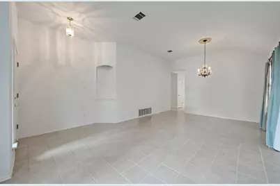 9401 Notches Drive, Austin, TX 78748 - Photo 7