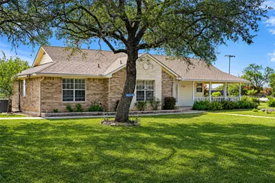 504 N Ave N, Johnson City, TX 78636 - Photo 1
