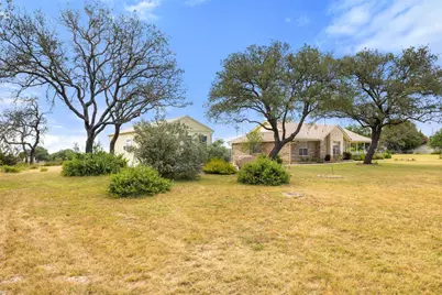 504 N Ave N, Johnson City, TX 78636 - Photo 33