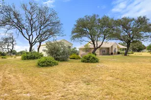 504 N Ave N, Johnson City, TX 78636 - Photo 33