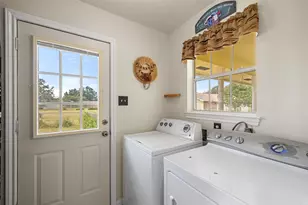 504 N Ave N, Johnson City, TX 78636 - Photo 23