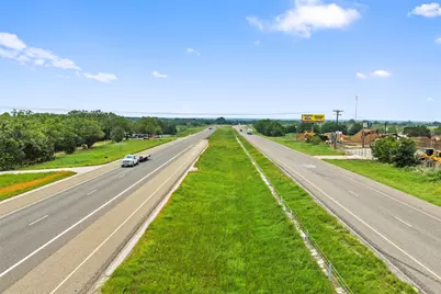 1389 Highway 290 E, Elgin, TX 78621 - Photo 19
