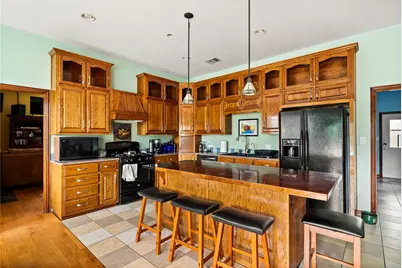 1389 Highway 290 E, Elgin, TX 78621 - Photo 25