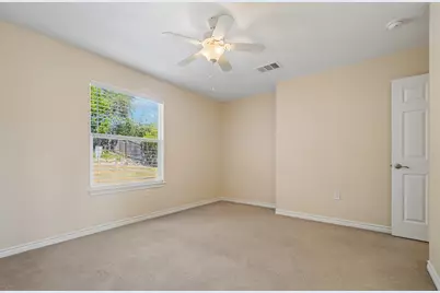 3800 Annapolis Cove, Lago Vista, TX 78645 - Photo 23