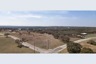 100 S Waterbuck Way, Lampasas, TX 76550 - Photo 5