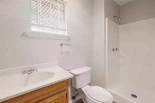2318 Willow St, Austin, TX 78702 - Photo 11