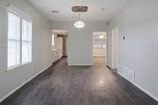 2318 Willow St, Austin, TX 78702 - Photo 5