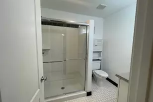 1916 E 10th St, Austin, TX 78702 - Photo 15