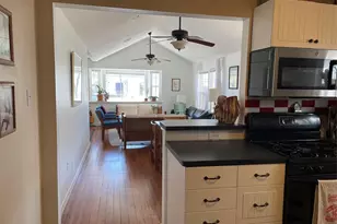 1916 E 10th St, Austin, TX 78702 - Photo 7